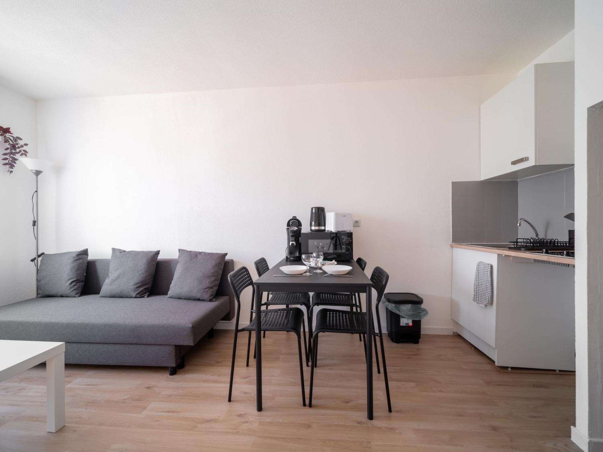 Appartement Tout Equipe A 6 Minutes De La Gare St Charles Marselha Exterior foto