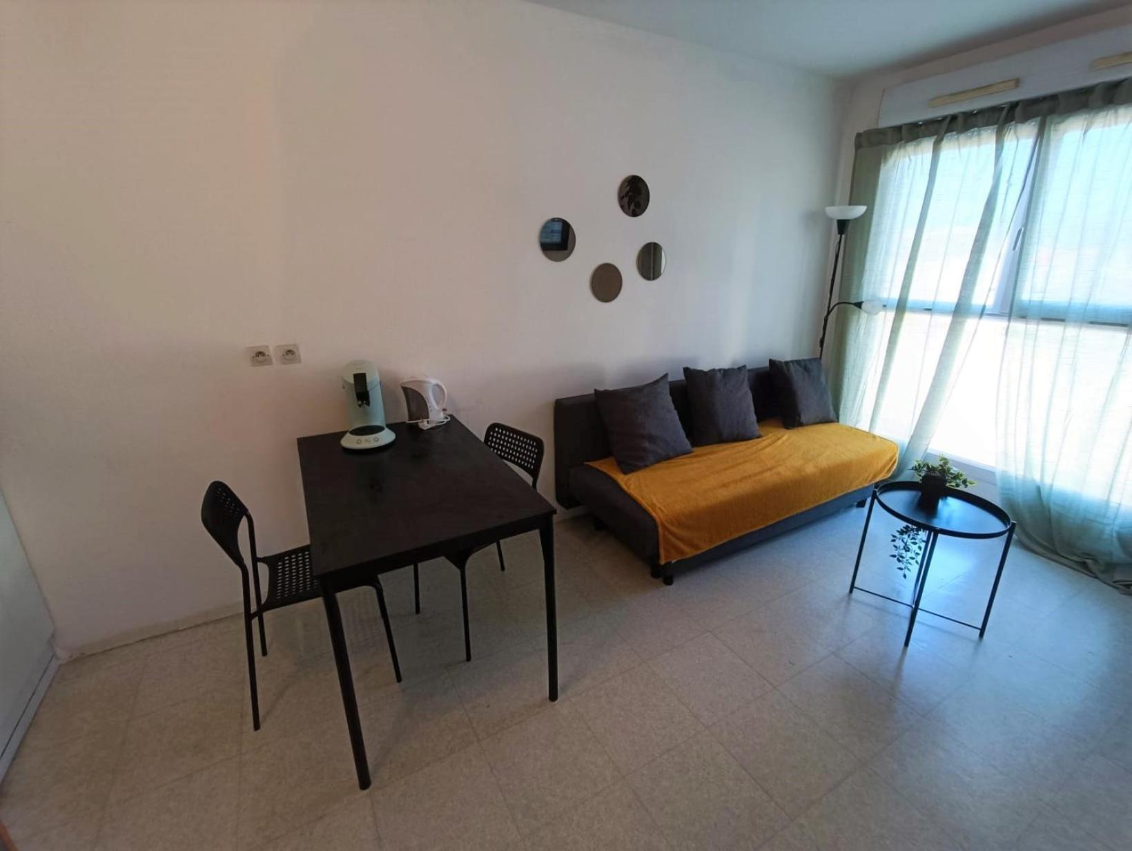 Appartement Tout Equipe A 6 Minutes De La Gare St Charles Marselha Exterior foto
